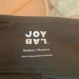 Target M leggings. Pockets are cute.In great shape. I always wear black to gym.